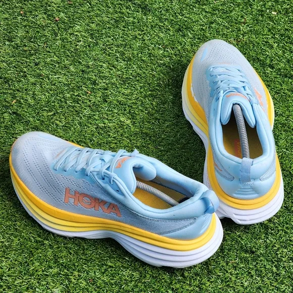 HOKA BONDI 8 - Womens Athletic Shoes - SIZE 10D WIDE