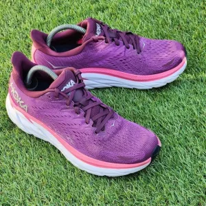 HOKA CLIFTON 8 - Womens Athletic Shoes - SIZE 10.5B ***Look At Pictures***