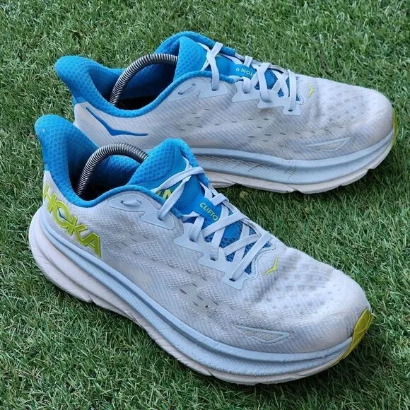 HOKA CLIFTON 9 - Mens Atheltic Shoes - SIZE 10D