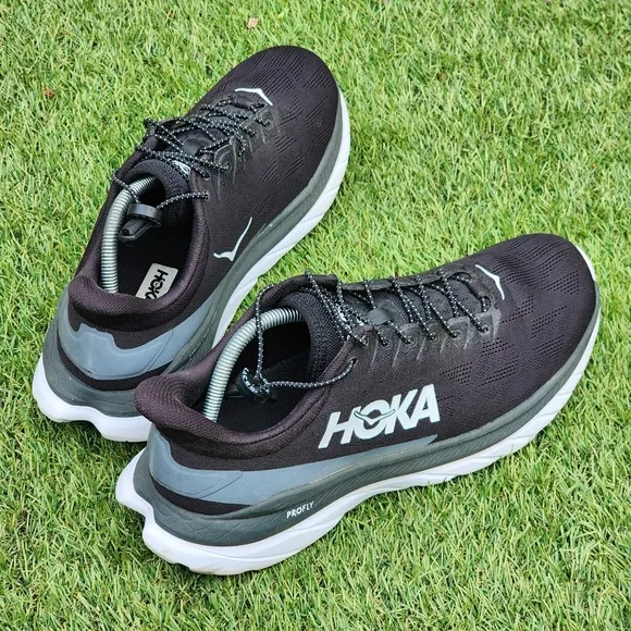 HOKA MACH 4 - Mens Athletic Shoes - SIZE 11.5D
