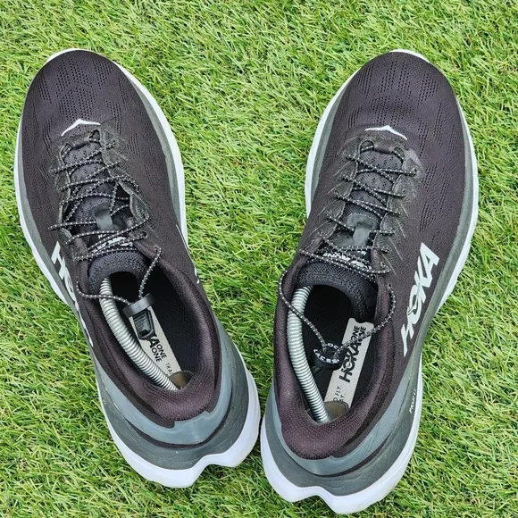 HOKA MACH 4 - Mens Athletic Shoes - SIZE 11.5D