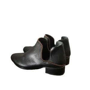 Holgen Black Leather Zip Detail Ankle Boots Size 6.5
