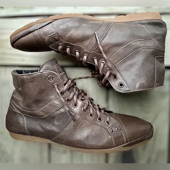 Hugo Boss Leather Lace-Up Boots size 43 Made in Italy Designer