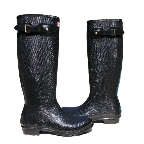 Hunter limited edition RARE carnaby boa snakeskin embossed textured tall boots