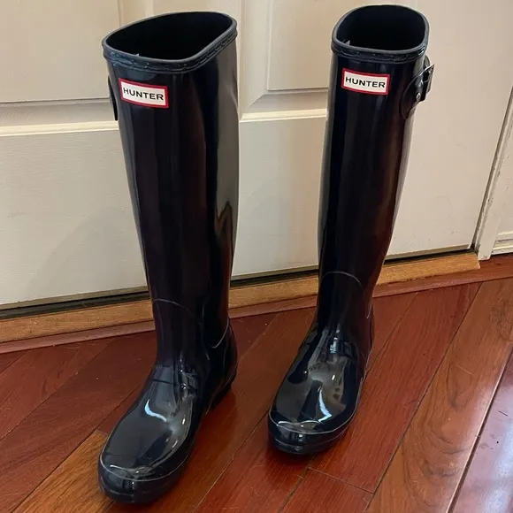 Hunter Original Tall Gloss Rain Boots - Navy
