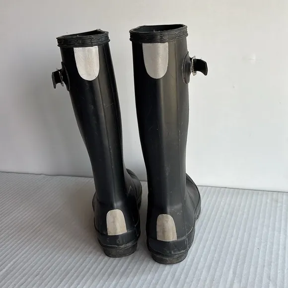 Hunter Rain Boots Kids Classic Original Tall Big Kid Matte Black Size 3G/2B
