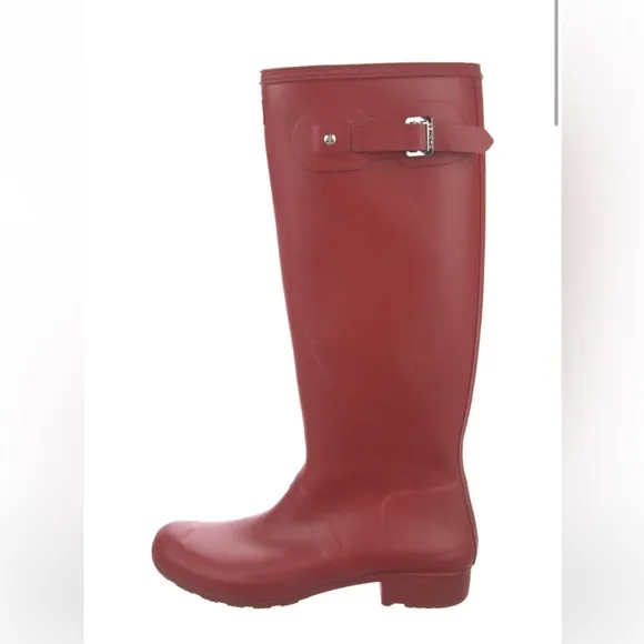 Hunter Red Matte Tall Rain Boots