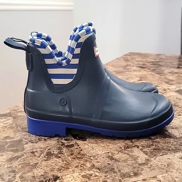 Hunter Striped Blue Ankle Boots Size 4 Boys
