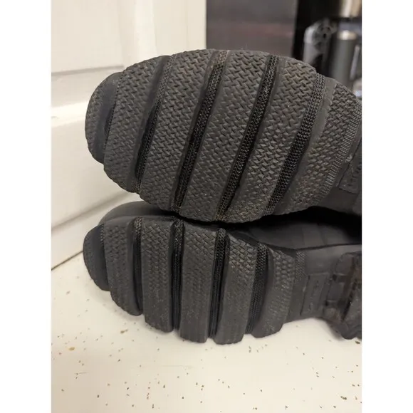 HUNTER TALL RAIN BOOTS GIRLS SZ 5 Black