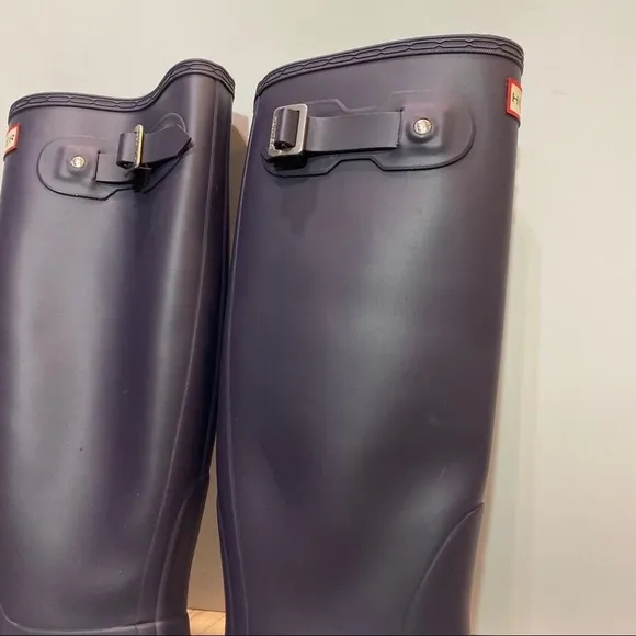 Hunter Women’s Original Tall Purple Rain Boots 6