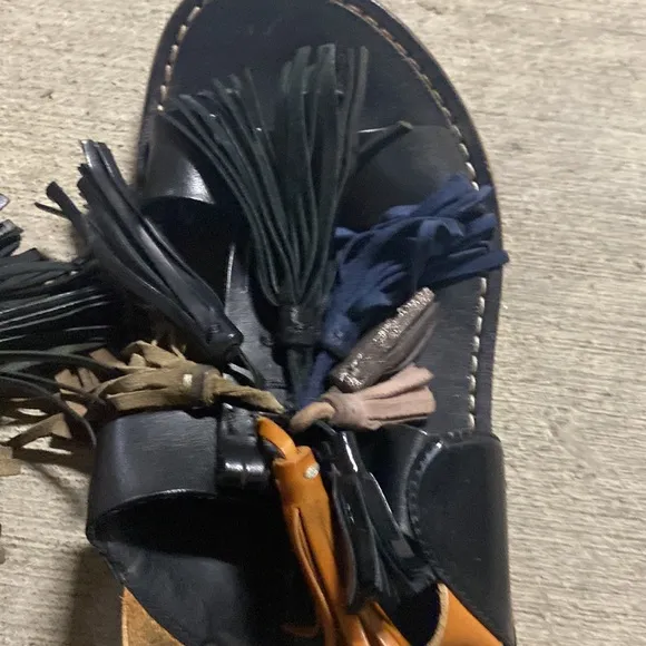 Isabel Marant Tassel Sandals In Black