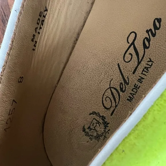 Italian Del Toro felted tennis ball shoes red stripe size 8 loafers