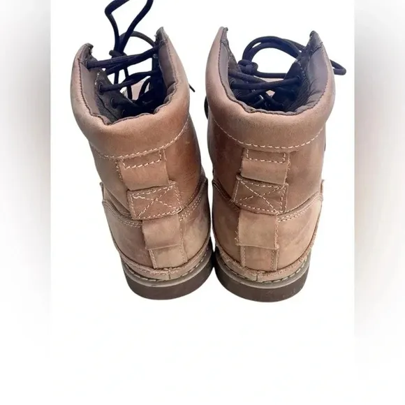 Itasca Men’s Work Boots  oil and slip resistant Size 9