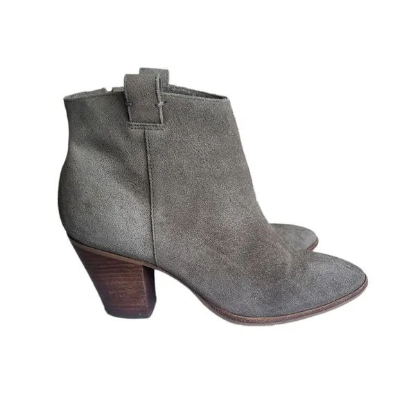 J. CREW Gray Suede Leather Ankle Boots C2030 Women’s Size 6.5