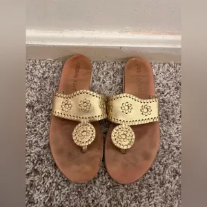 Jack Rogers Hamptons Medallion Sandals Size 6.5