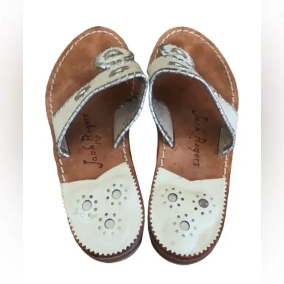Jack Rogers Navajo Sandals white and metallic silver SZ 6