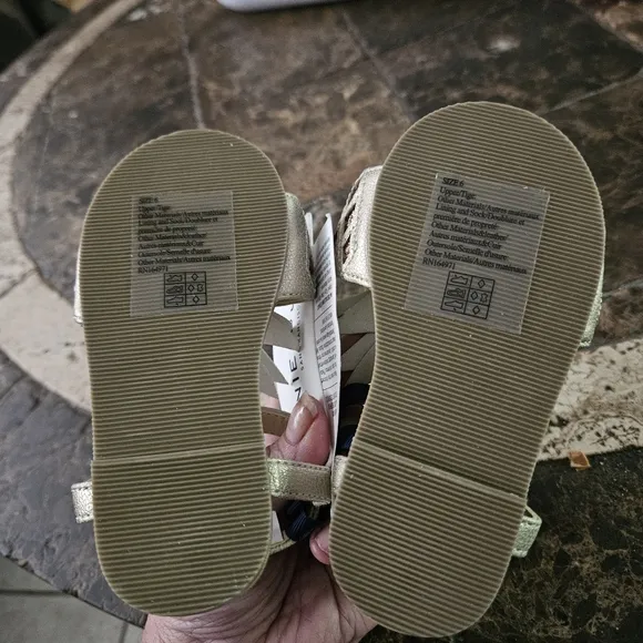 Janie and Jack Green and gold pineapple Sandals Sz 6 NWT