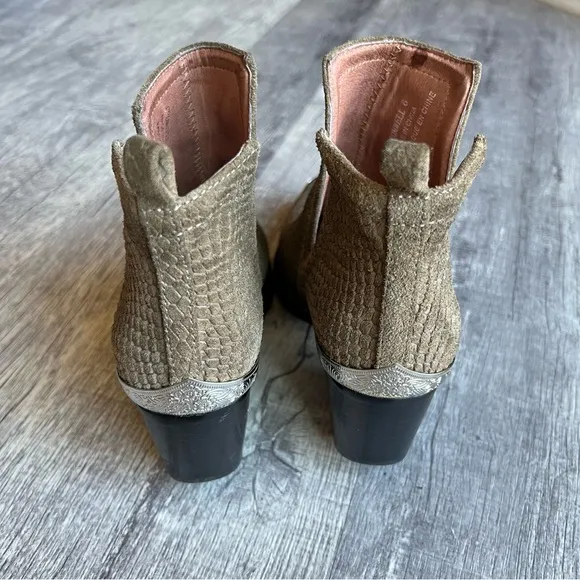 Jeffrey Campbell Cromwell Khaki Snake Ankle Booties Boots Size 6