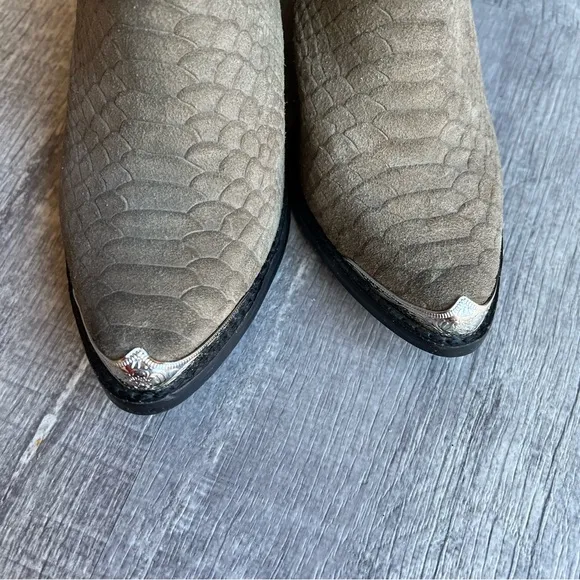 Jeffrey Campbell Cromwell Khaki Snake Ankle Booties Boots Size 6