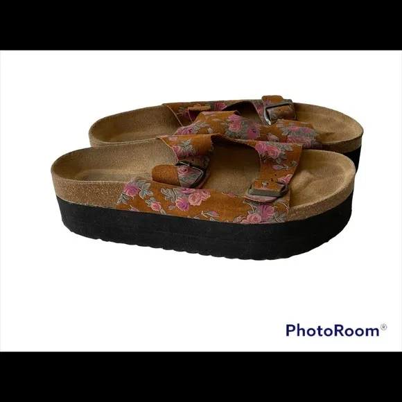 Jeffrey Campbell size 9