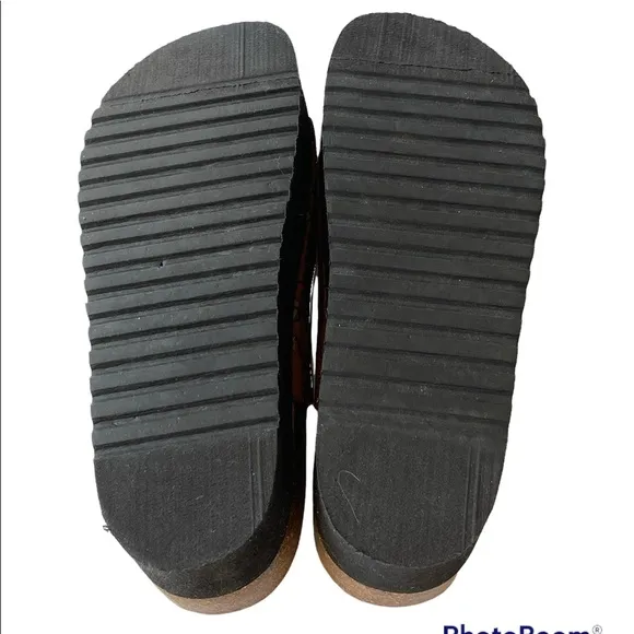 Jeffrey Campbell size 9