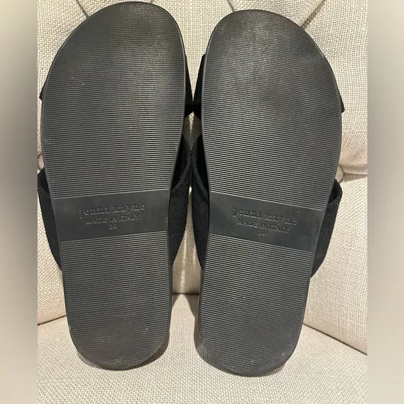 Jenni Kayne Women’s Black Crossover Sandals. 39