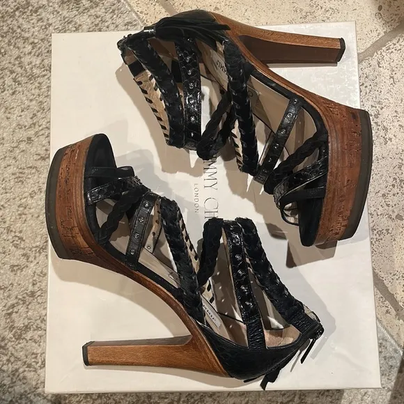 Jimmy Choo Black Platform Heel, Size 35/5