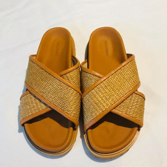 J.McLaughlin sandals