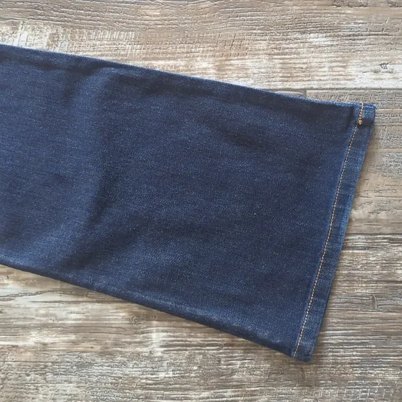 JOE'S JEANS midrise bootcut darkwash/Lana jean style #YFIZ5790 sz 27x34.25L tall