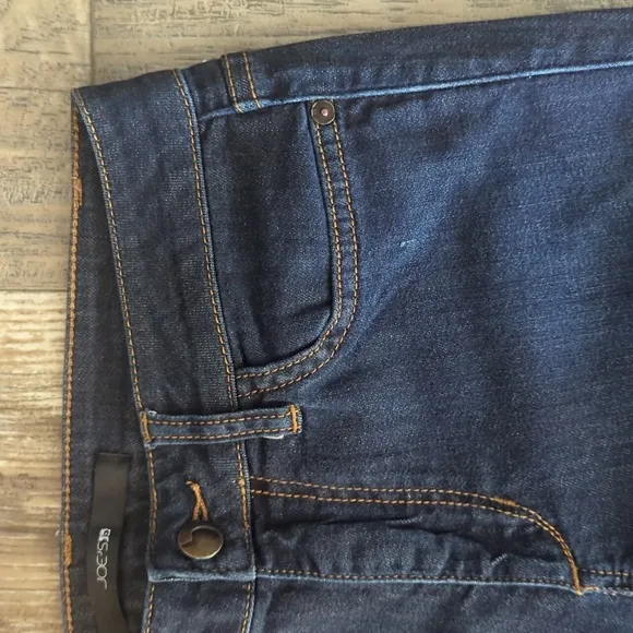 JOE'S JEANS midrise bootcut darkwash/Lana jean style #YFIZ5790 sz 27x34.25L tall