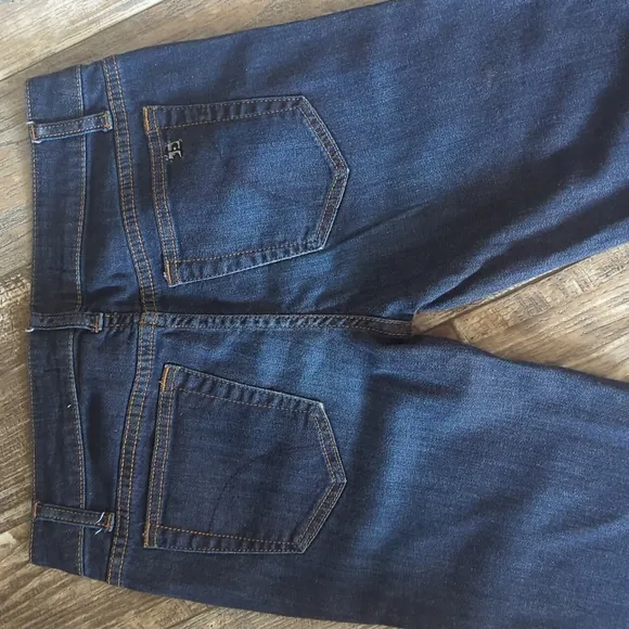 JOE'S JEANS midrise bootcut darkwash/Lana jean style #YFIZ5790 sz 27x34.25L tall