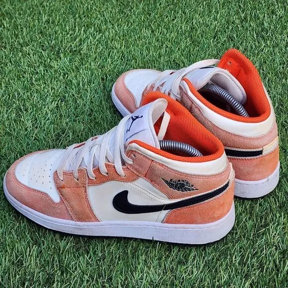 JORDAN 1 mid GS - Kids Suede Shoes - SIZE 6.5Y