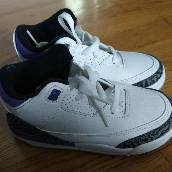 Jordan Athletic Kids White and Purple Sneakers
