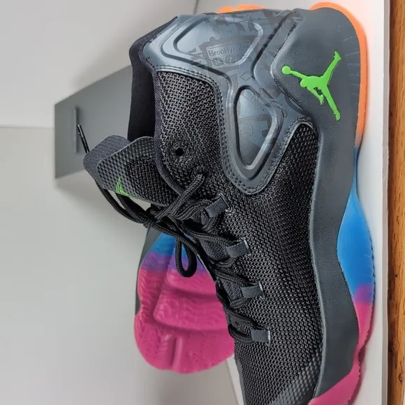 Jordan Carmelo Anthony M12 Dungeon US Mens Size 8.5