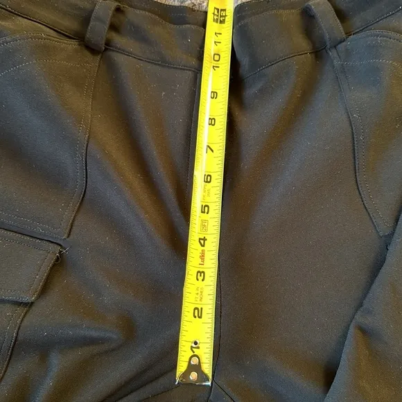 Joseph Ribkoff Culotte Capri front cargo Adjustable tie bottom Black size 14