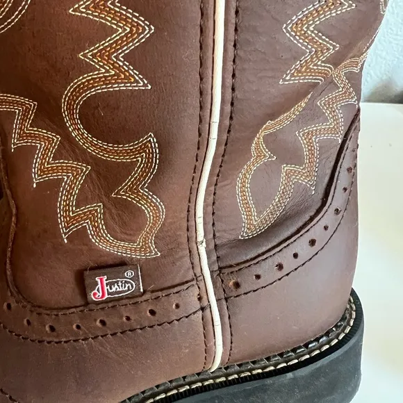 JUSTIN INJI WESTERN BOOTS - ROUND TOE Brown Leather Embroidered Size 9 cowboy