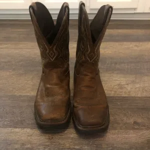 Justin Men's Cochise Round Toe Work boots 9D