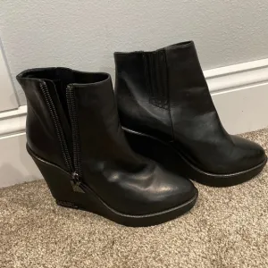 Karl Lagerfeld Black Wedge Heeled Ankle Boots - Size 38 (7.5)