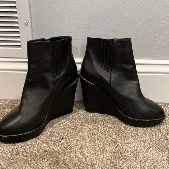 Karl Lagerfeld Black Wedge Heeled Ankle Boots - Size 38 (7.5)