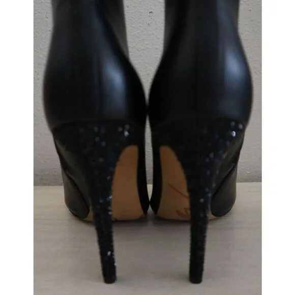 Karl Lagerfeld Women's Sz 5M Black Smooth Leather Embellished Ankle Boots