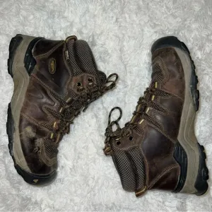 Keen Mens Hiking Boots Size 9.5