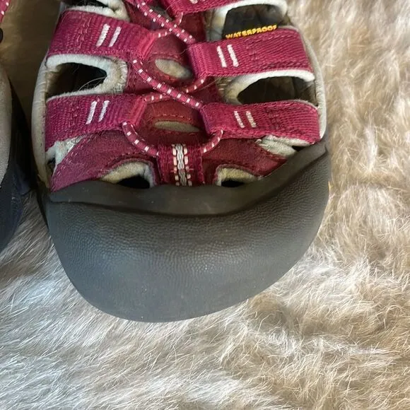Keen sandals 7.5 (5050)