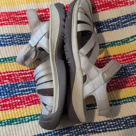 Keen Silver Metallic Sandals Women's Size 8