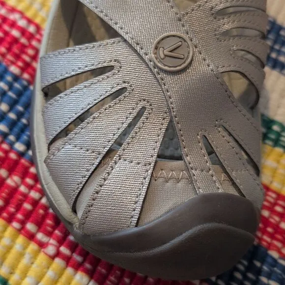 Keen Silver Metallic Sandals Women's Size 8