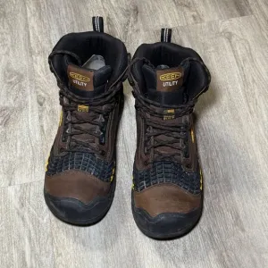 Keen work‎ boots Men's Troy 6&quot; Waterproof Boot (Carbon Toe) 7.5 D
