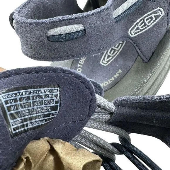 KEEN Uneek Cord Sandals Men’s Size 7.5