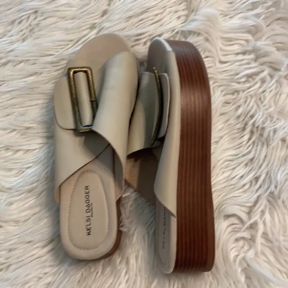 KELSI DAGGER BROOKLYN Sandals size 11 BNWOT see a photos for color and design