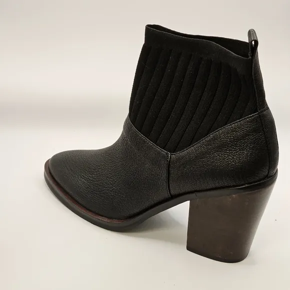 Kelsie Dagger Black Ankle Boots