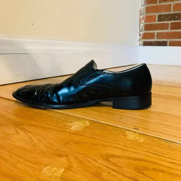 Kenneth Cole New York Mens 7.5 M Leath Slip-On Loafer Dress Shoes Black