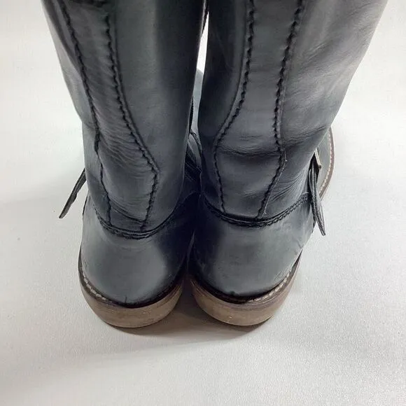 Kickers tall riding leather upper boots in Grey
